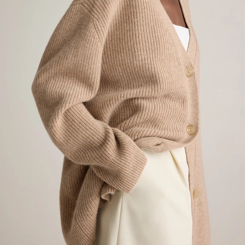 Quince oversized boyfriend fisherman ribbed cardigan - Picture 3 of 10